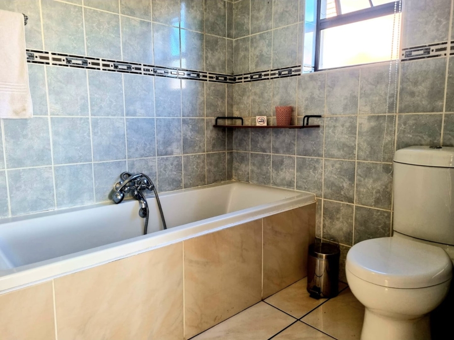 Commercial Property for Sale in Minerva Gardens Northern Cape